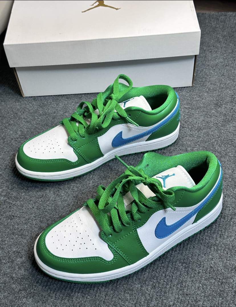 一眼心动💚谁会拒绝这双白绿蓝AJ1