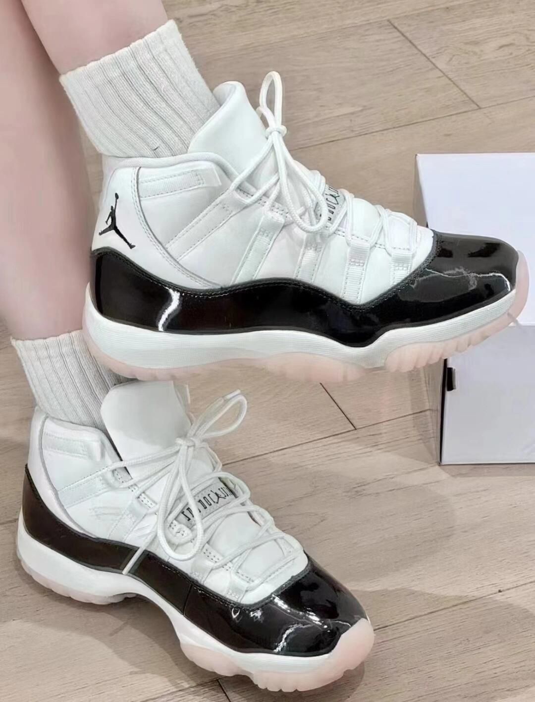 AJ11 樱花康扣