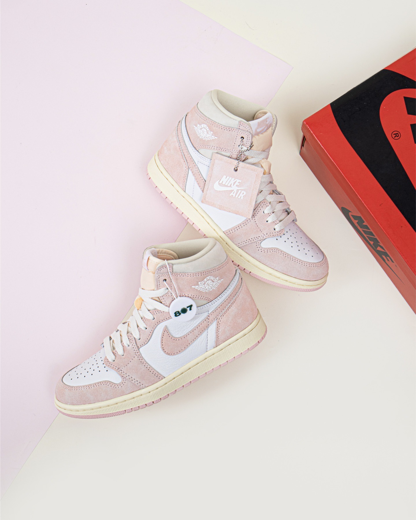 AJ1
