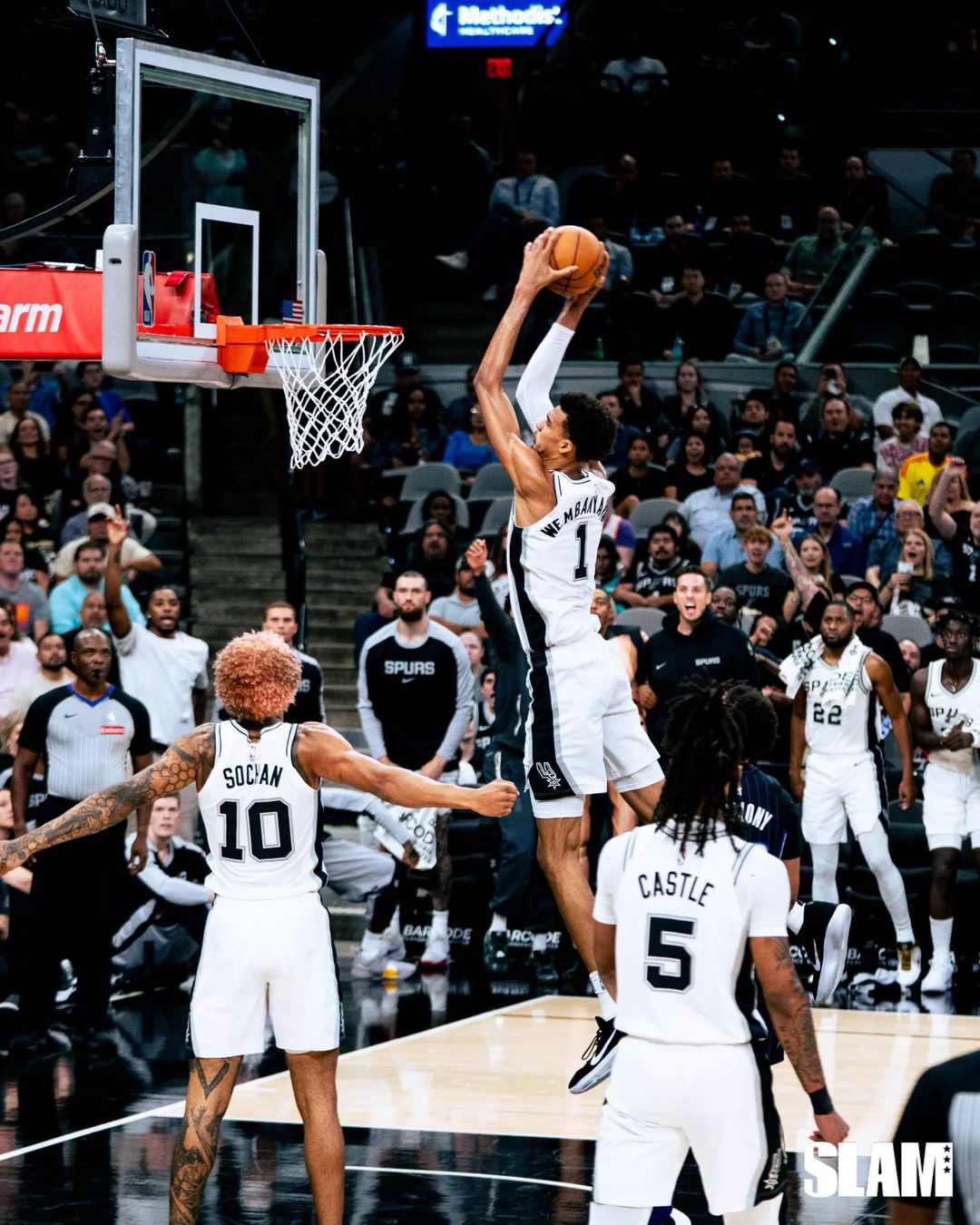 It's gonna get crazy in San Antonio this season