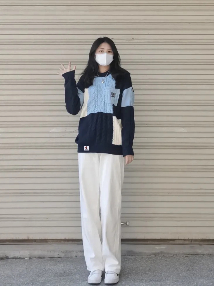 韩系百搭学院风毛衣OOTD