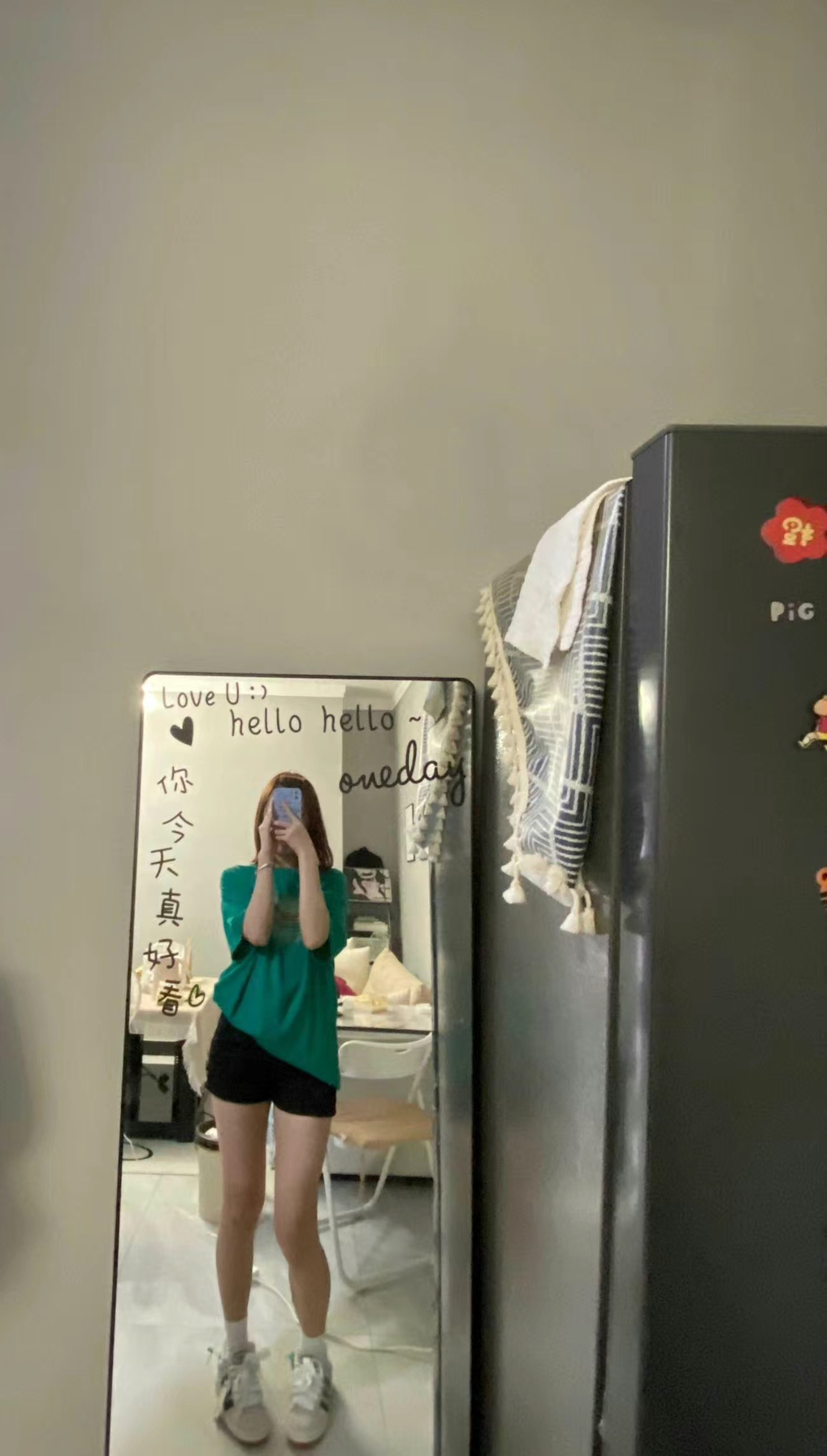 绿色衣服配这个板鞋巨好看 不接受反驳！！😍😍