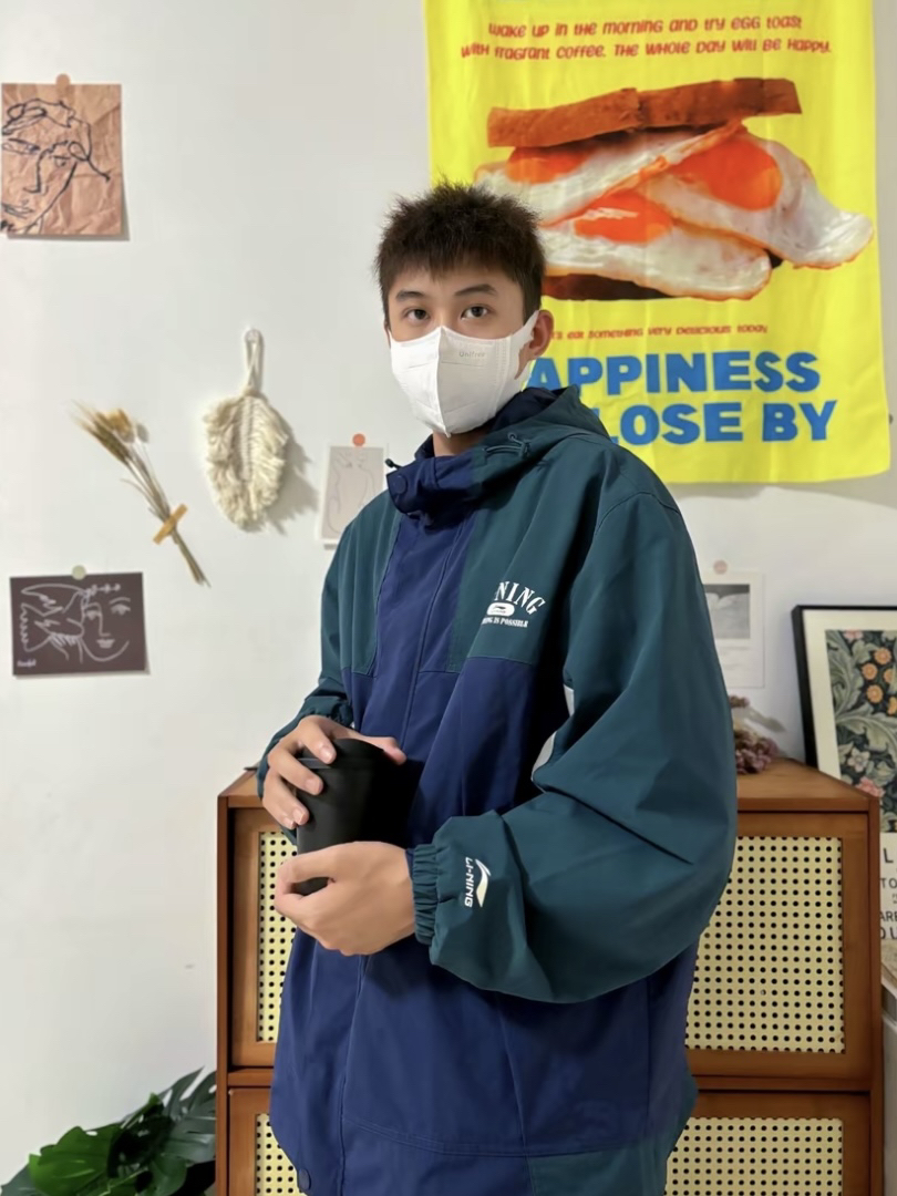 看看我的 早秋新宠！复古时尚范儿的李宁风衣！