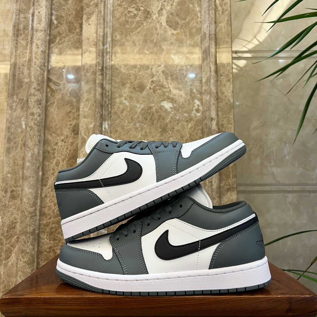今日推荐Jordan 1 low 灰黑