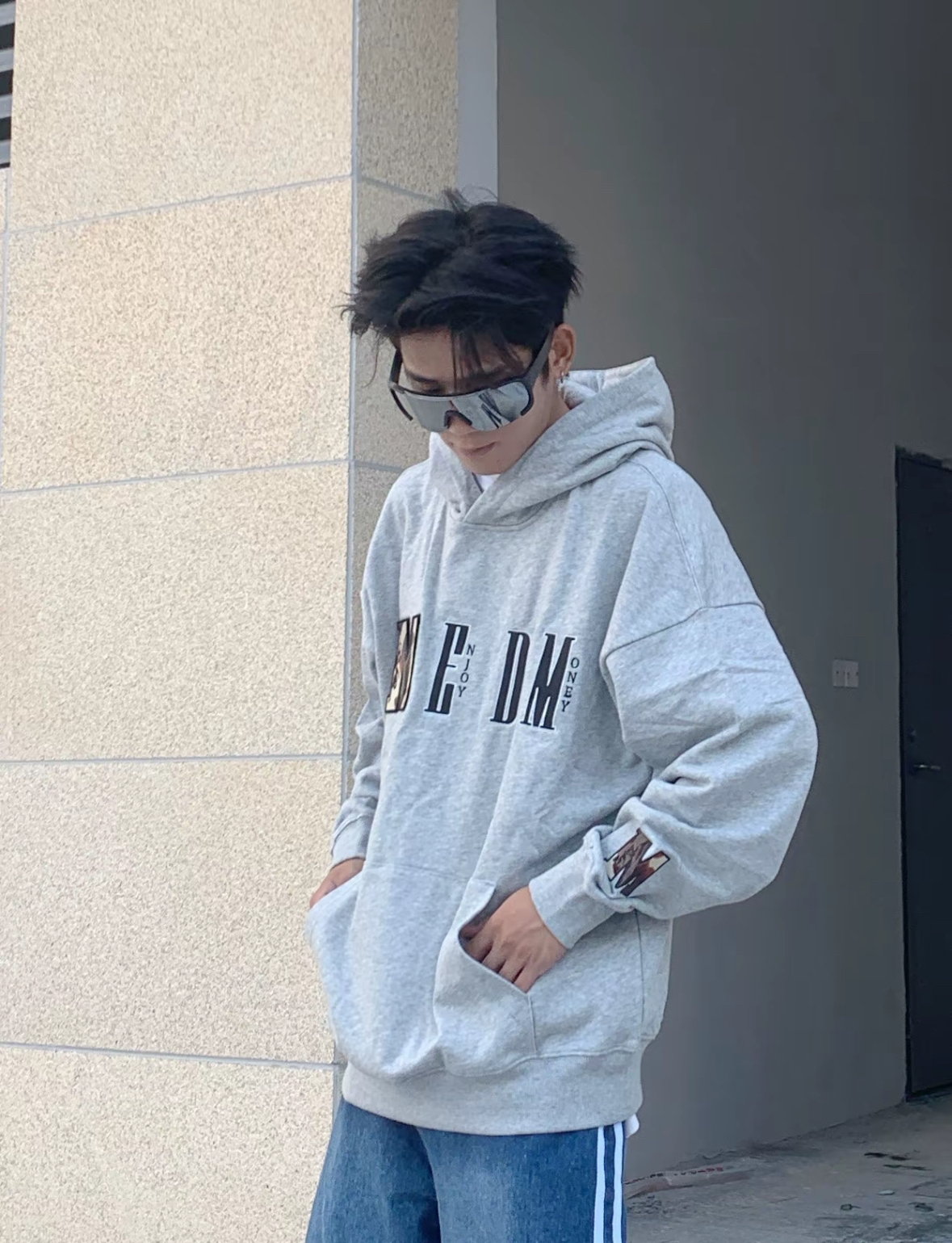 卫衣也是可以很帅的