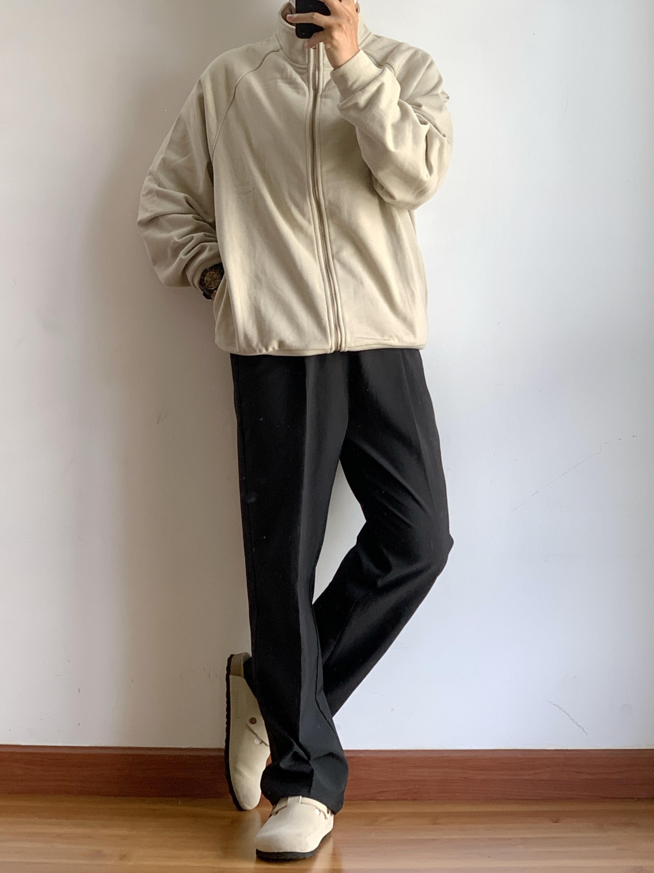 OOTD 今天的气质是低饱和雅丹风给的🍮