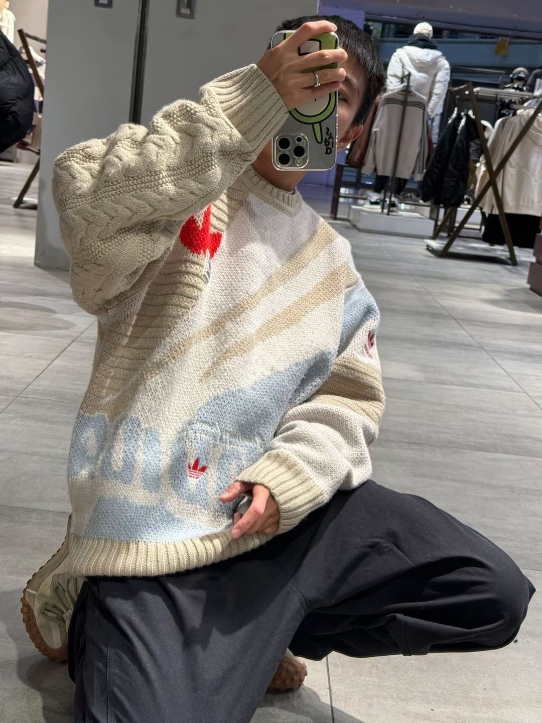 🎉️来来来！这一款阿迪达斯复古撞色针织毛衣真的绝了！😲