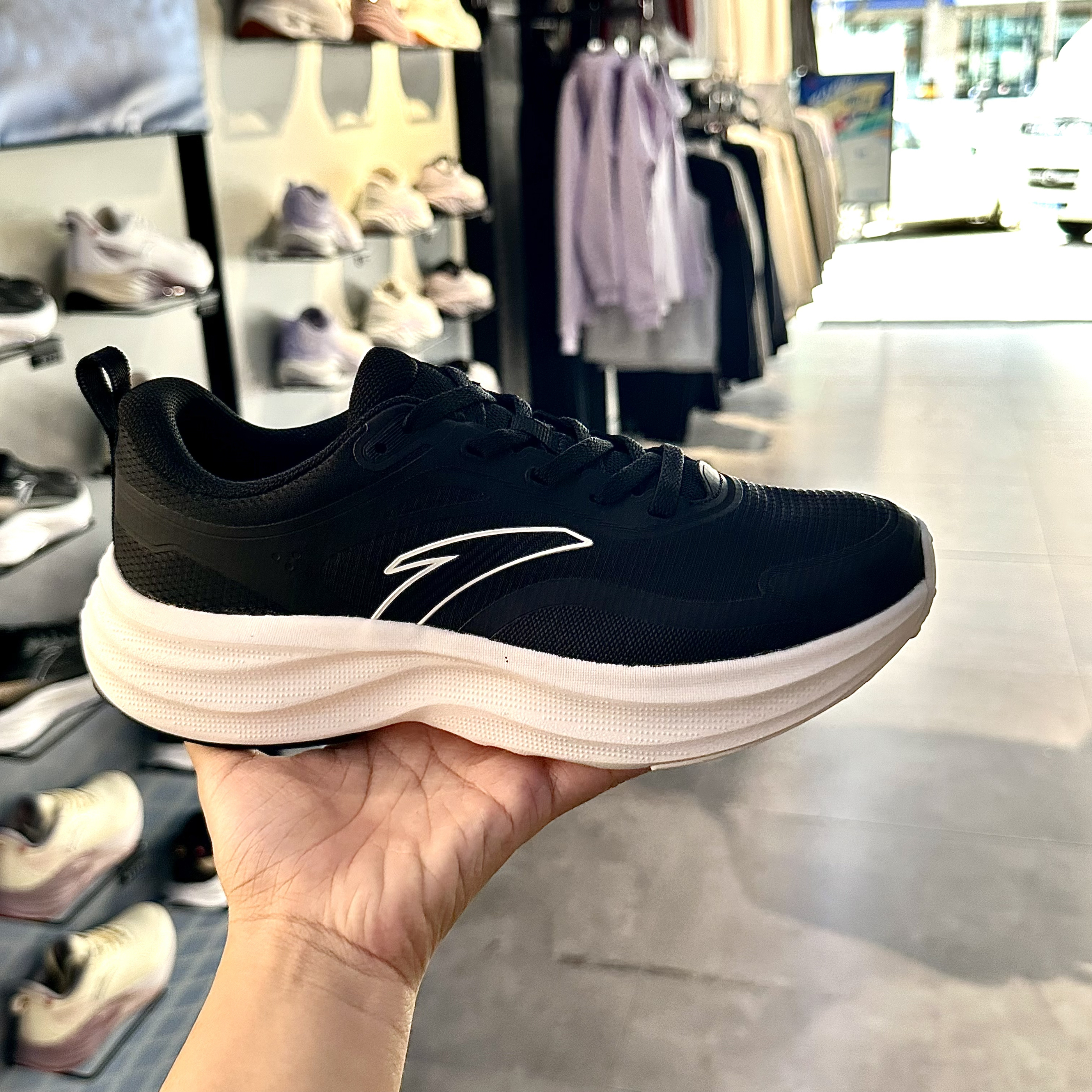 👟八百米靠它了 安踏飞云好轻