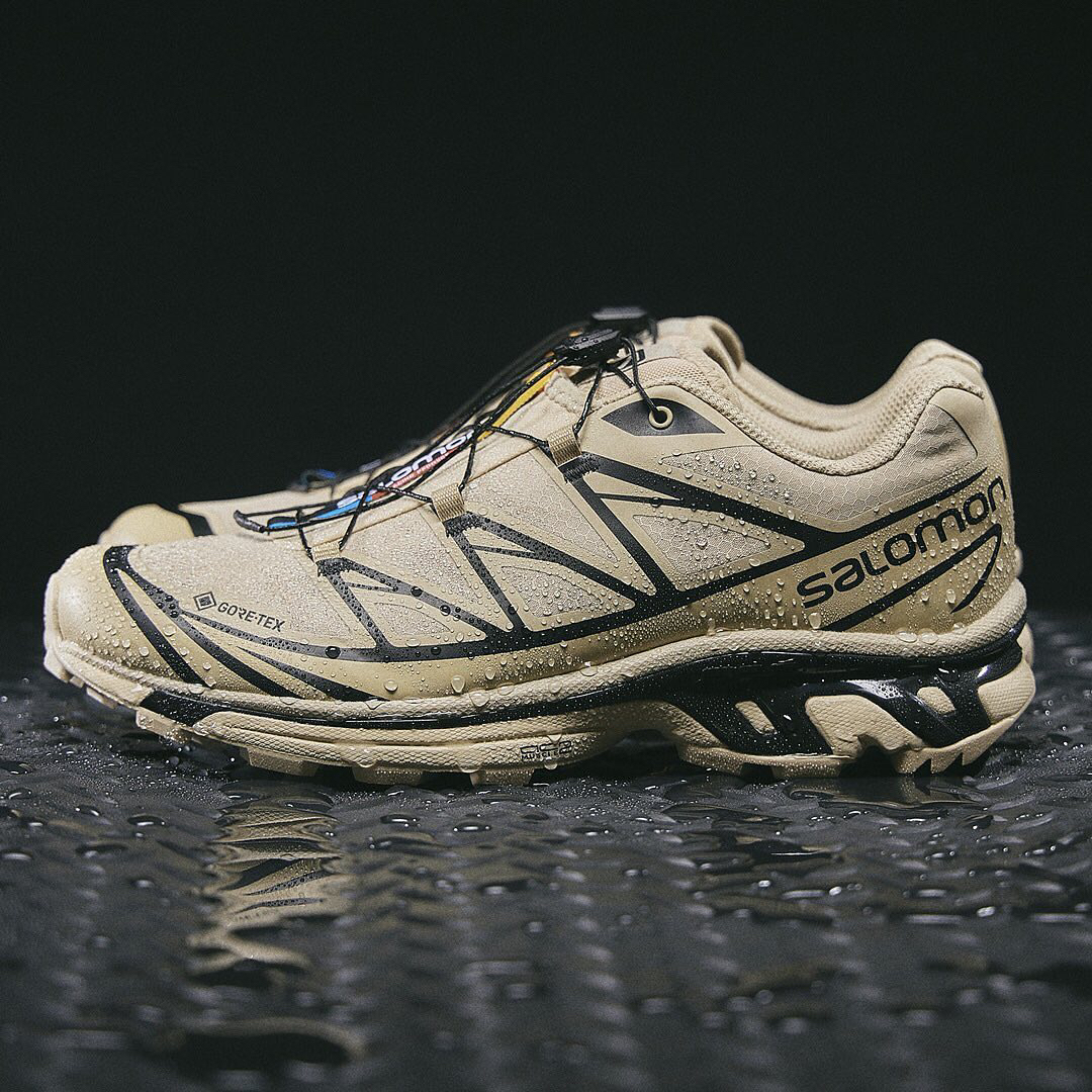 复古户外风：Salomon XT-6 米褐色/黑色越野跑鞋 🏞️👟