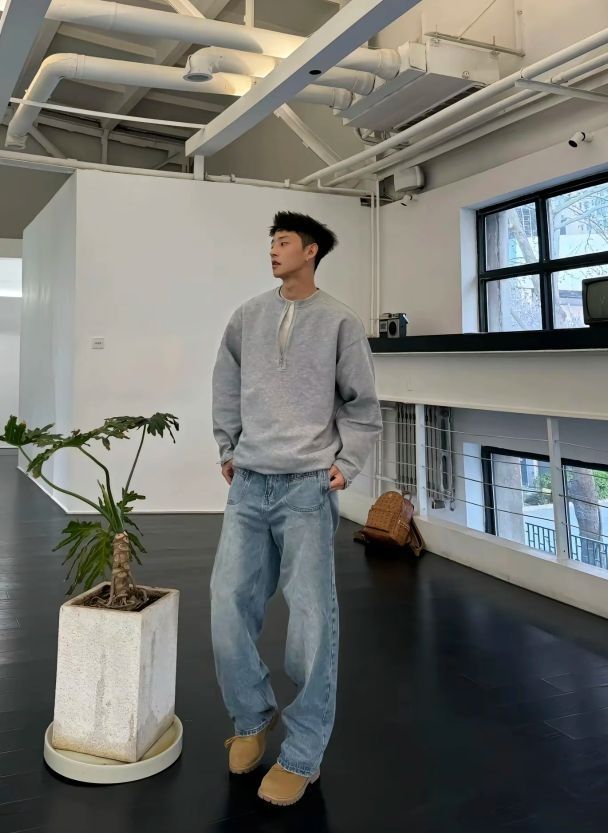 长的帅和穿的帅总得占一样吧