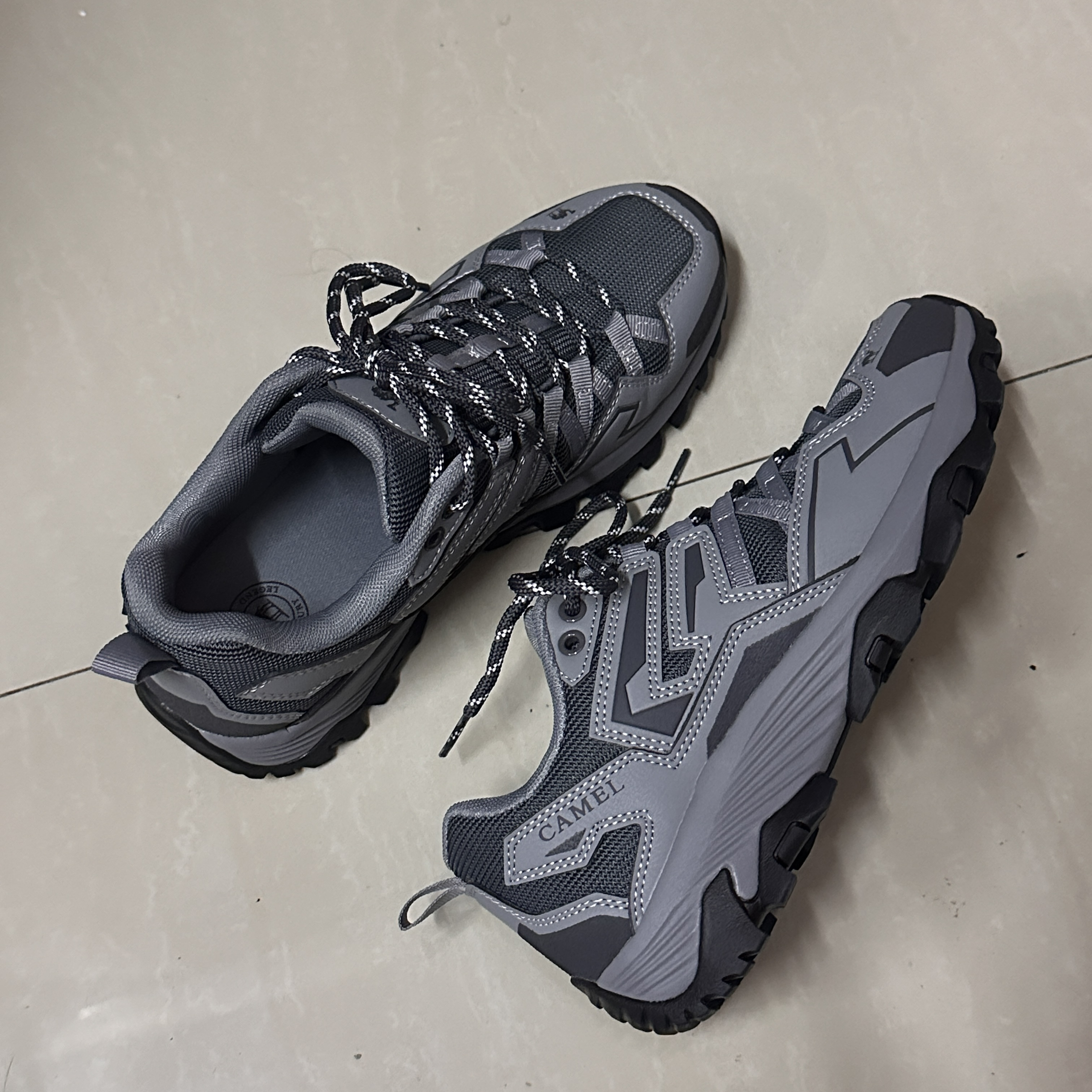 百元登山鞋