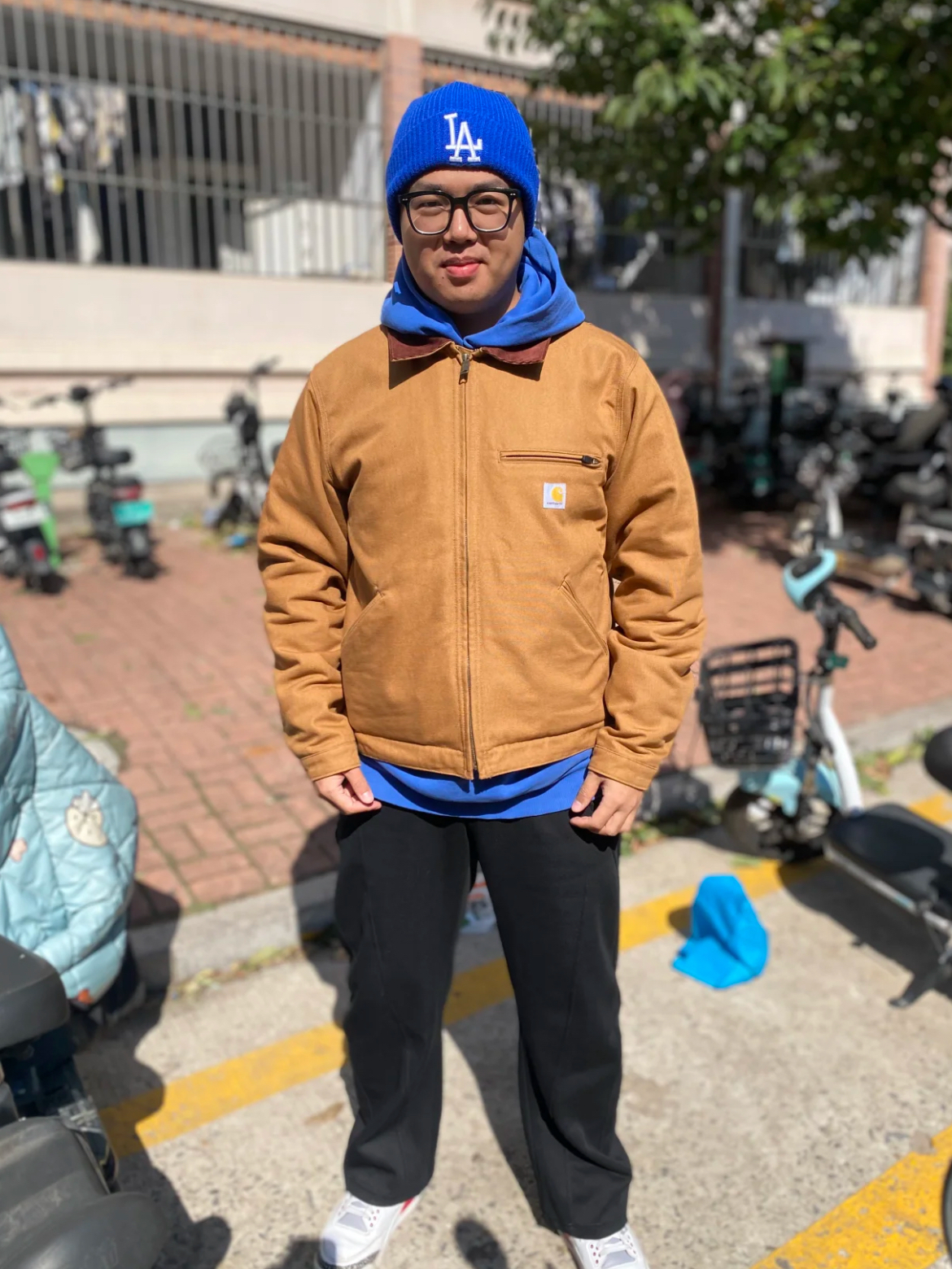 Carhartt 男生秋日必备的质感夹克