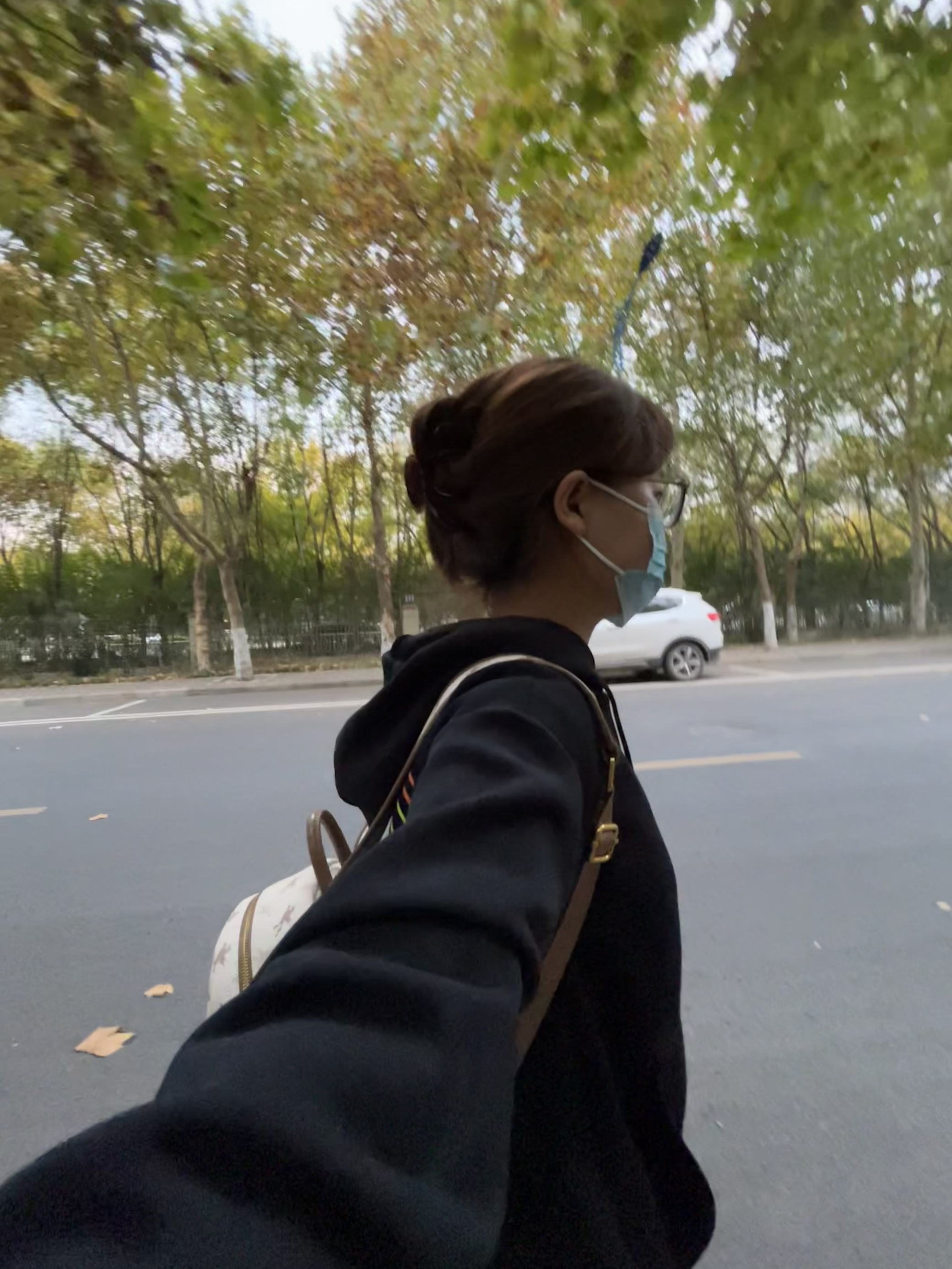 女大忙碌的一天穿搭