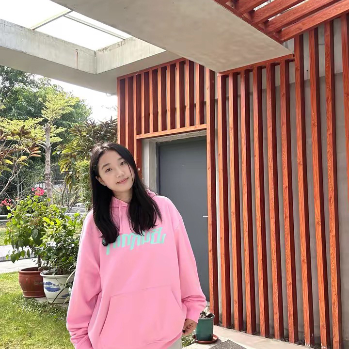 OOTD I 今天穿粉色小火苗