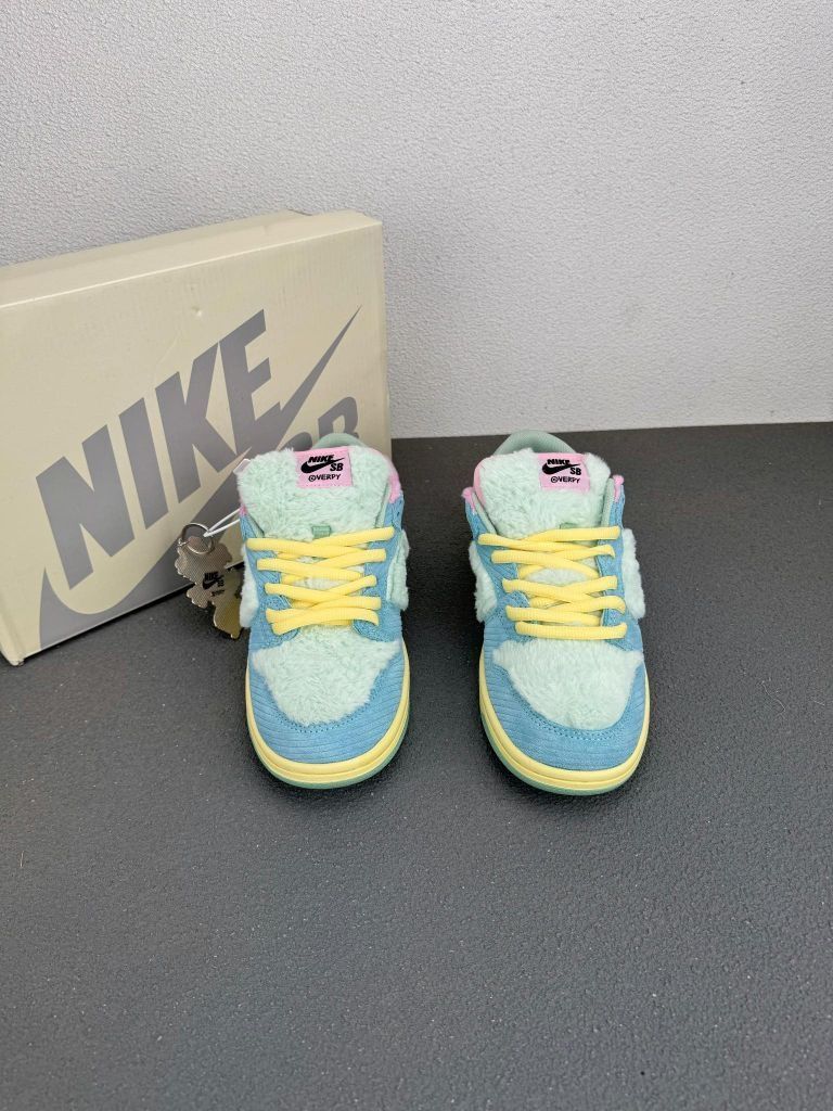 联名毛绒绿尾草黄色蓝