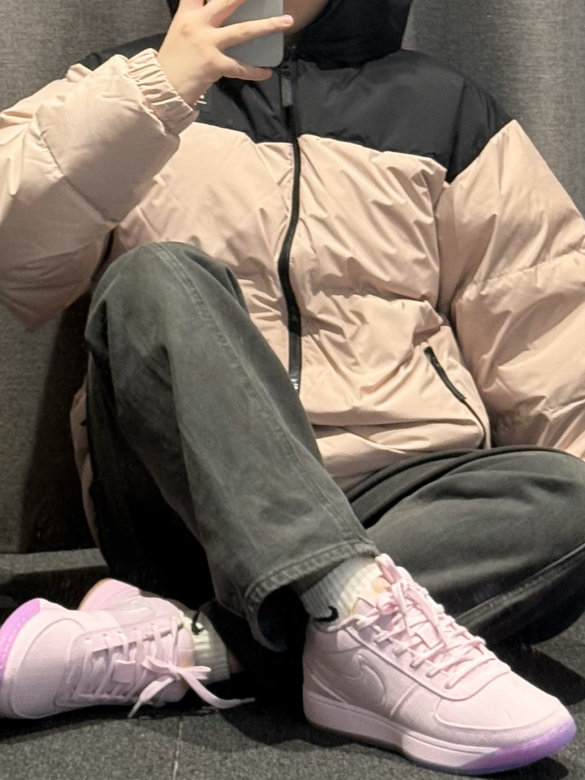 穿搭解码器丨男生穿黑粉尊嘟很帅