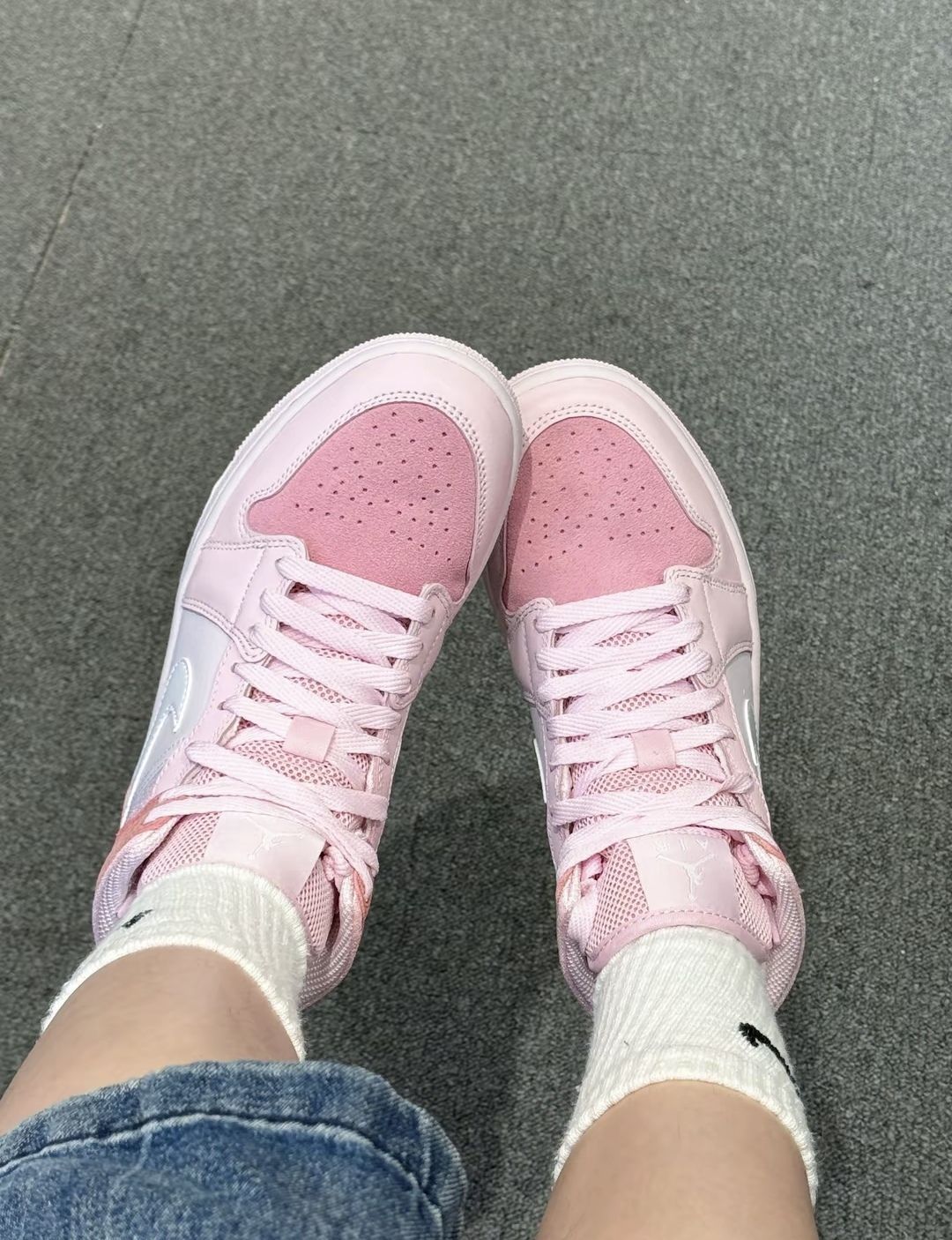 ⚠️沦陷了！那个甜妹能拒绝 Jordan Air 樱花粉？🌸🌸