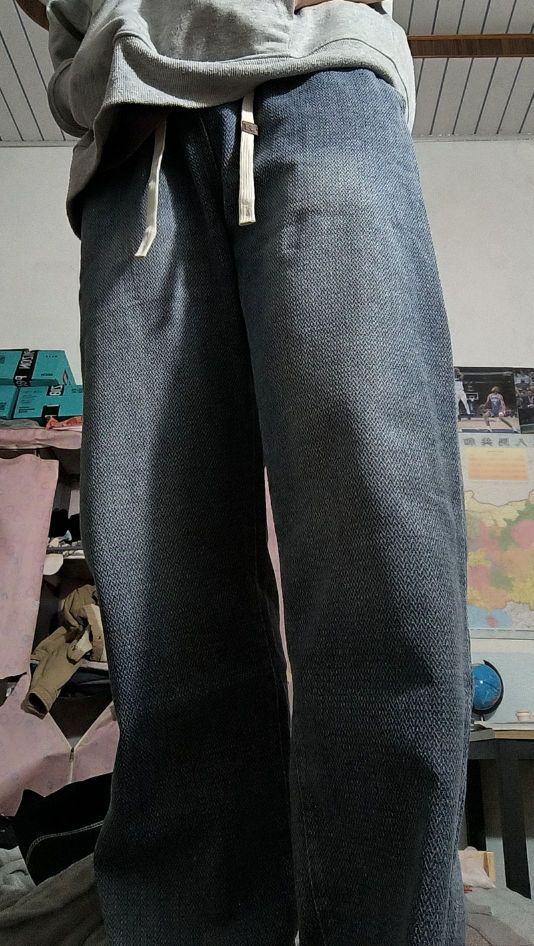 上身非常舒服。

🎒配饰：🧍‍♂️穿搭简