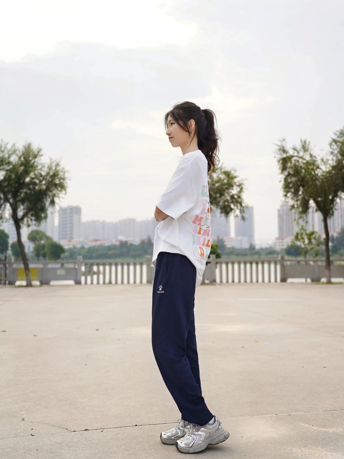 弹力休闲,舒适至上
