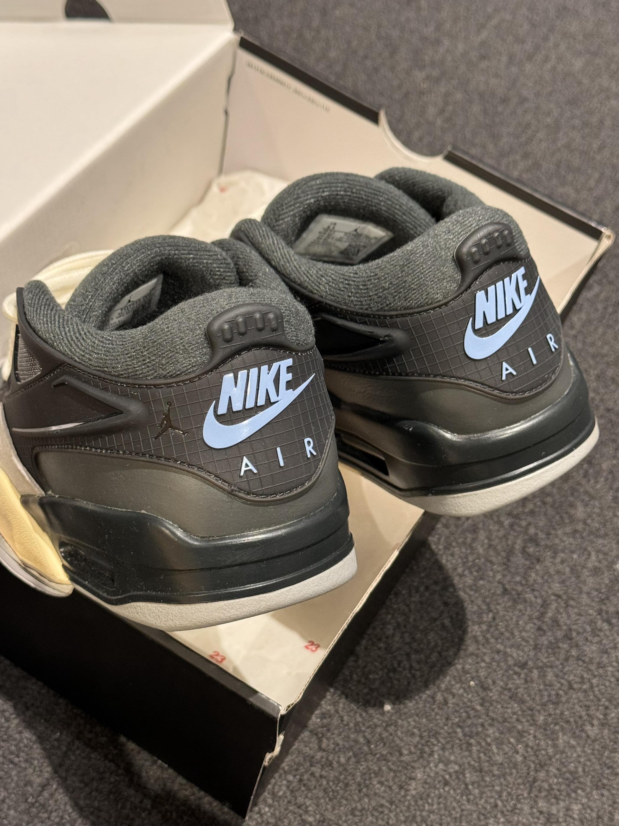 AJ4 RM系列❕这双没有哪个男生不喜欢吧