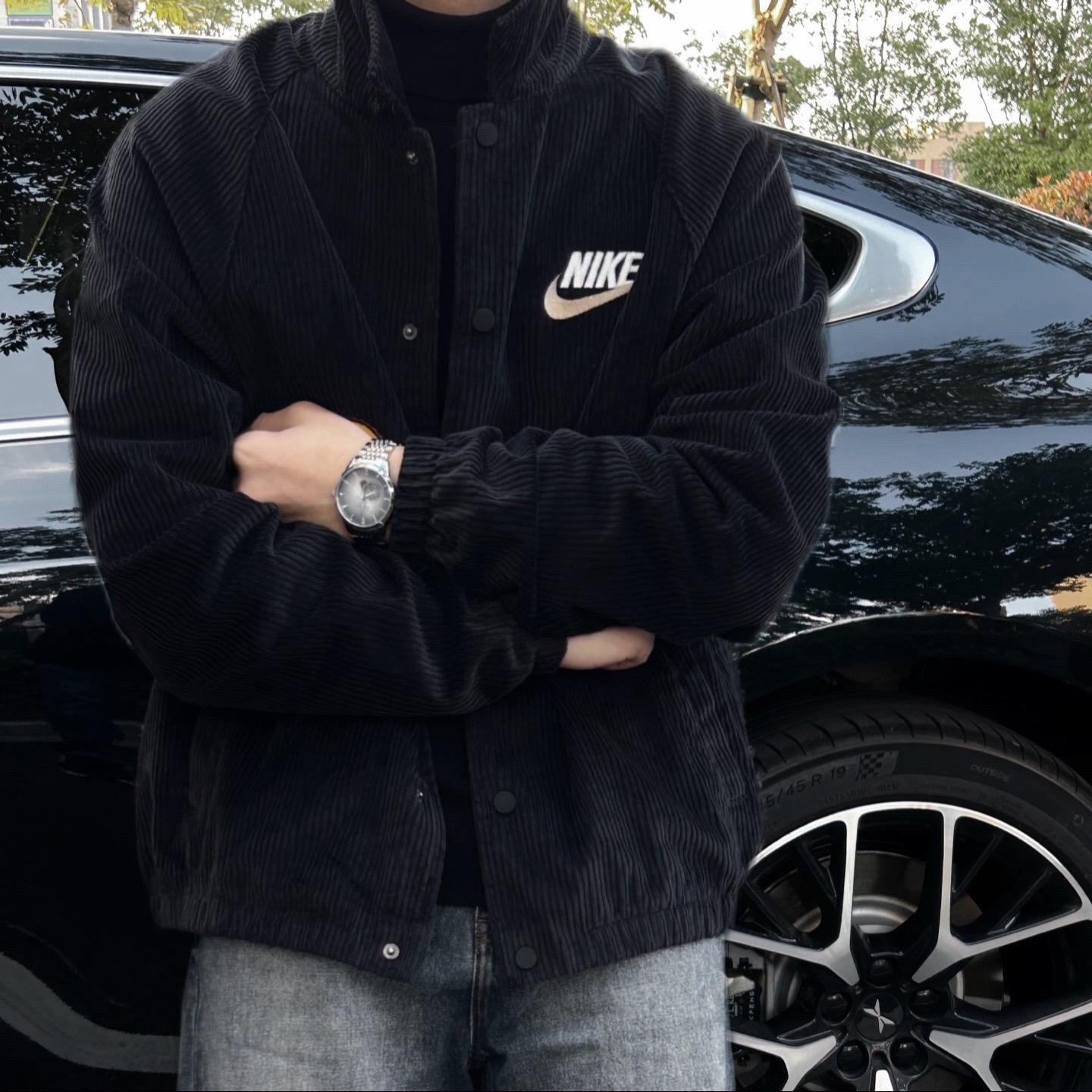 nike外套 轻松拿捏秋冬氛围感