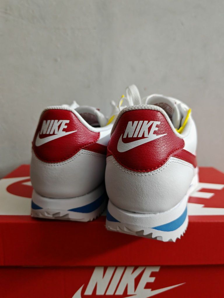 经典面包鞋依旧让人惊艳!它致敬 Nike 经典