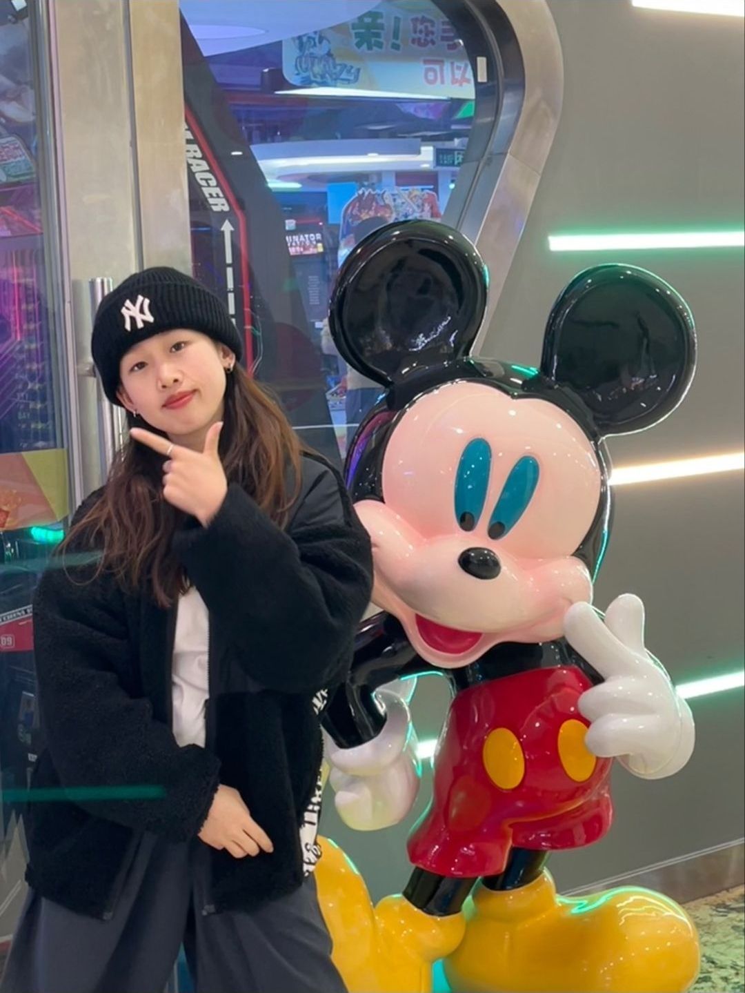 找到一件秋冬也能穿的羊羔毛外套啦！!