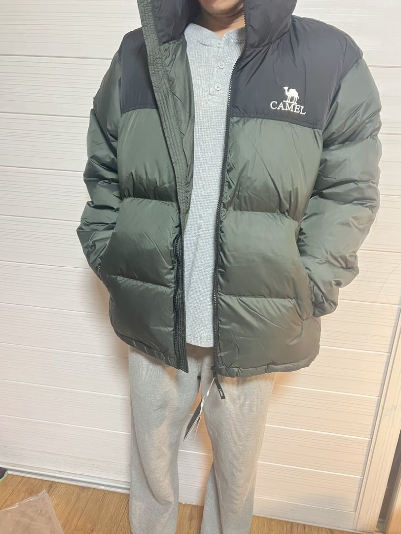 松弛感降温穿搭 羽绒服真的太通勤啦