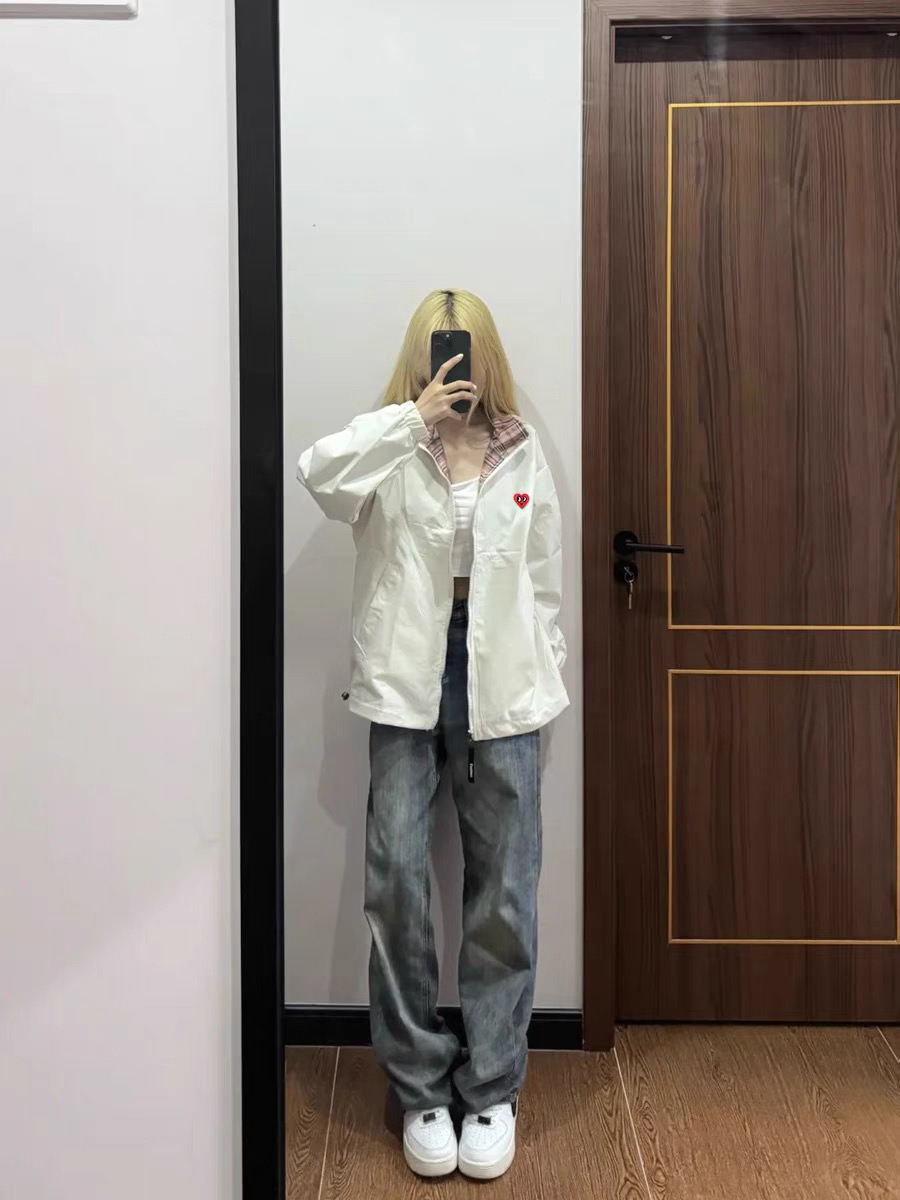 查尔斯桃心 物美价廉的夹克外套