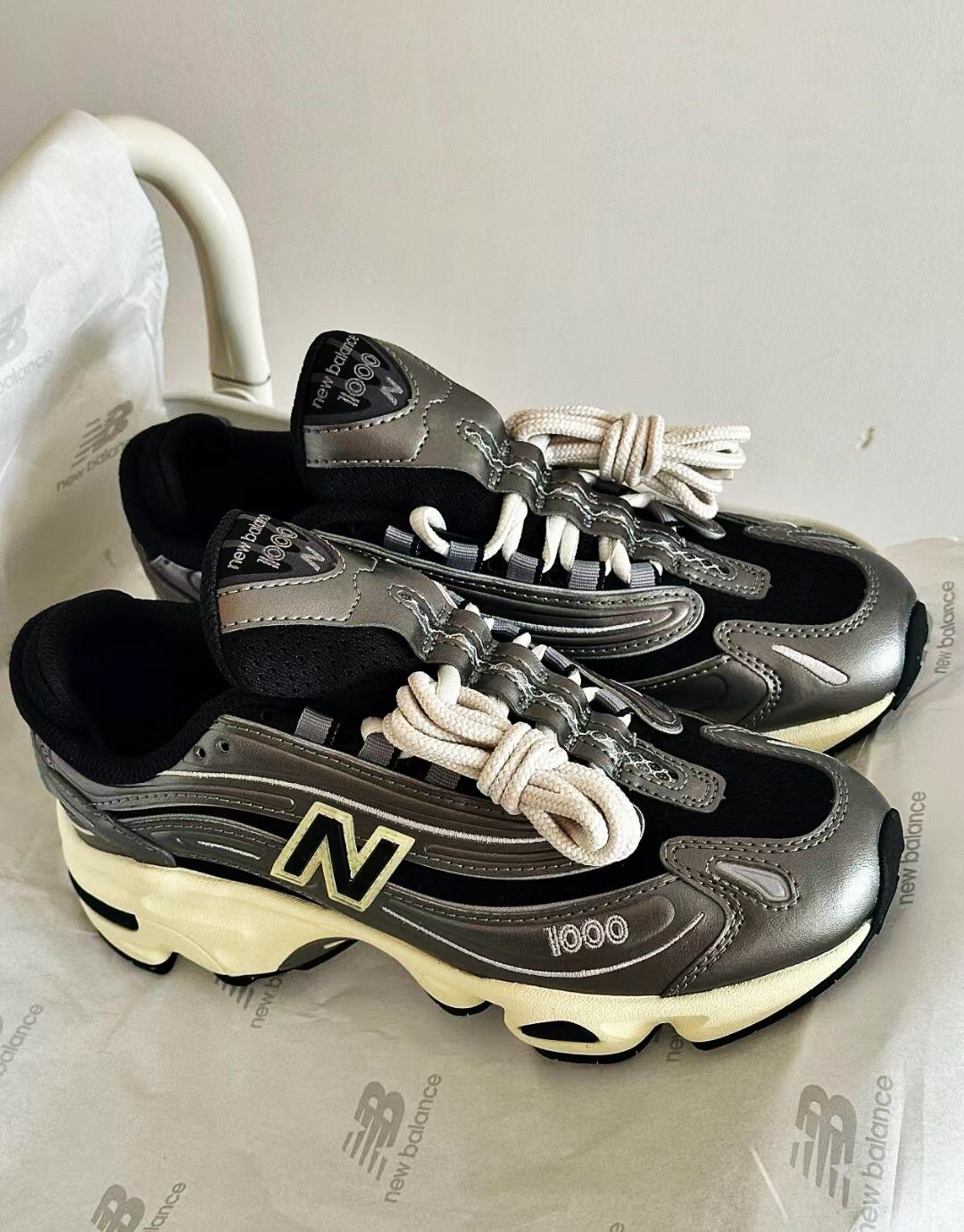NB1000系列
千禧风 金属感
酷酷帅