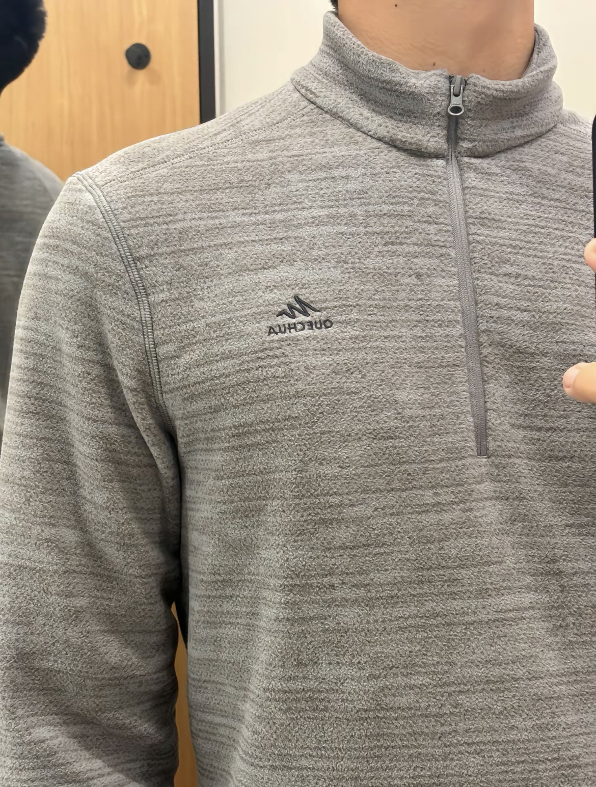 迪卡侬抓绒内胆性价比很高