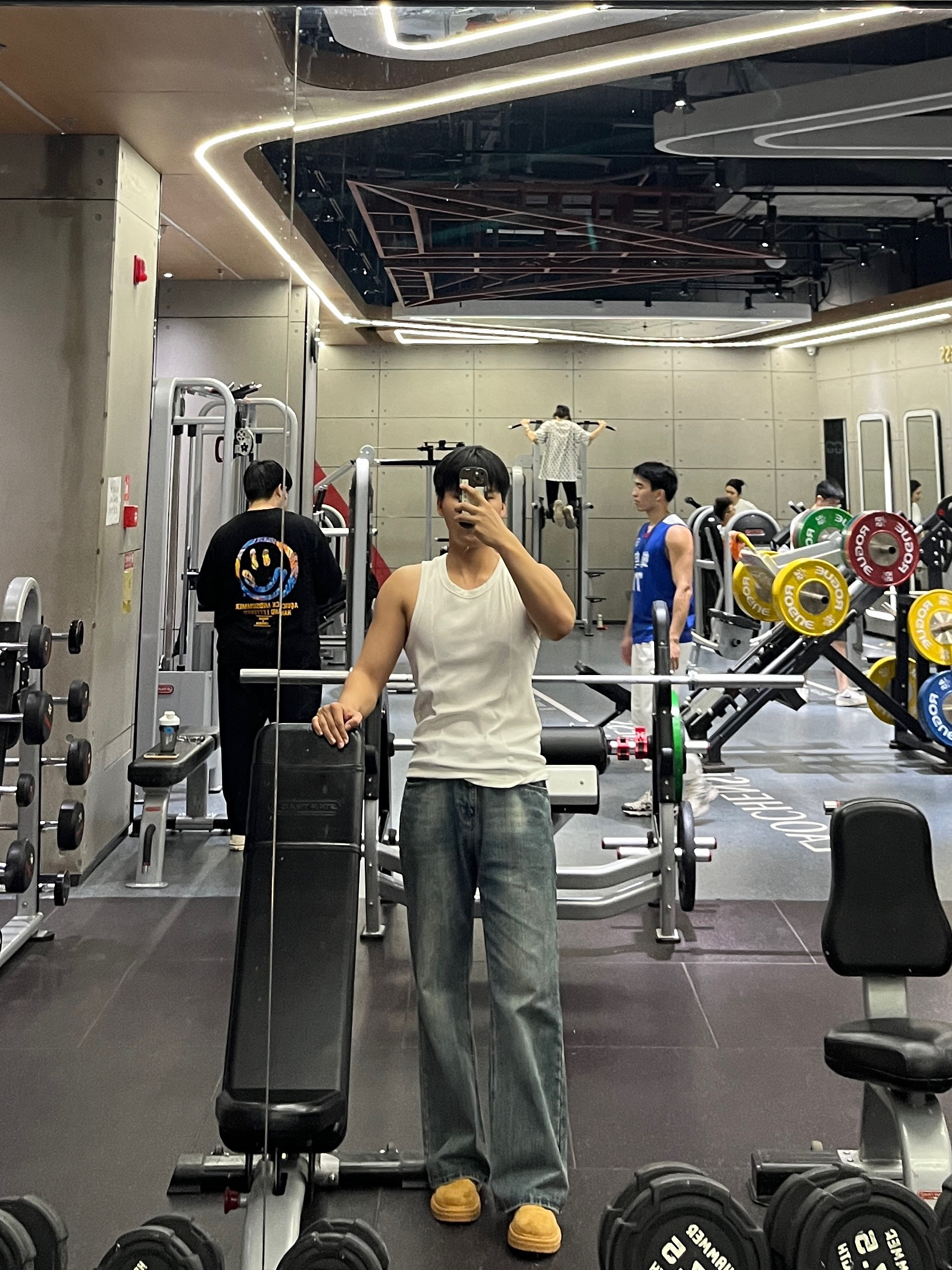 💥今日穿搭💥｜鲨疯了💥健身这样穿包帅的🧨