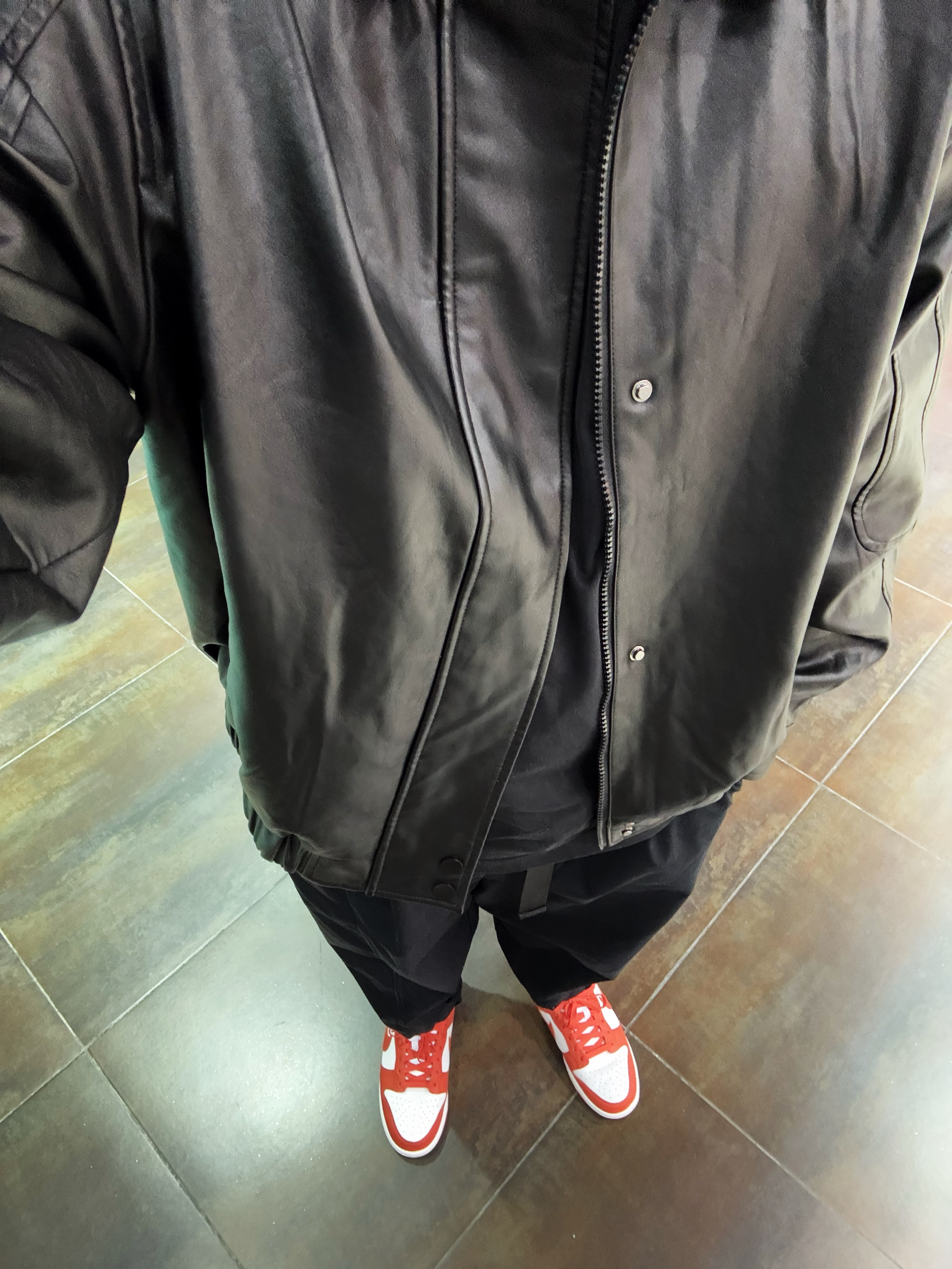 Ootd霜降·寒意来袭,皮衣加身
