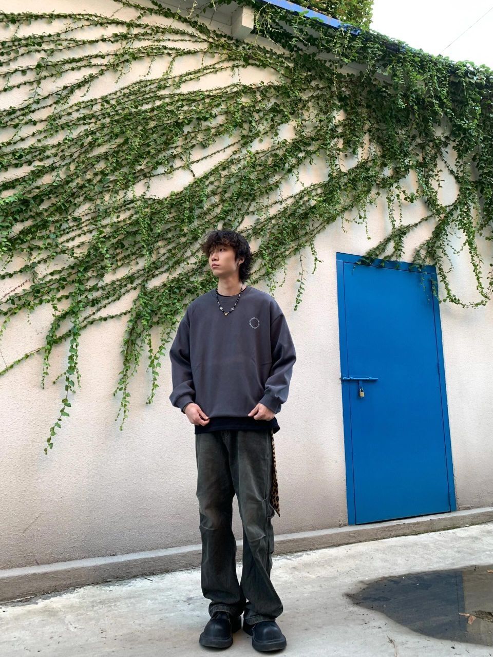 男生这样穿真的泰酷啦 188的出来罚个站！