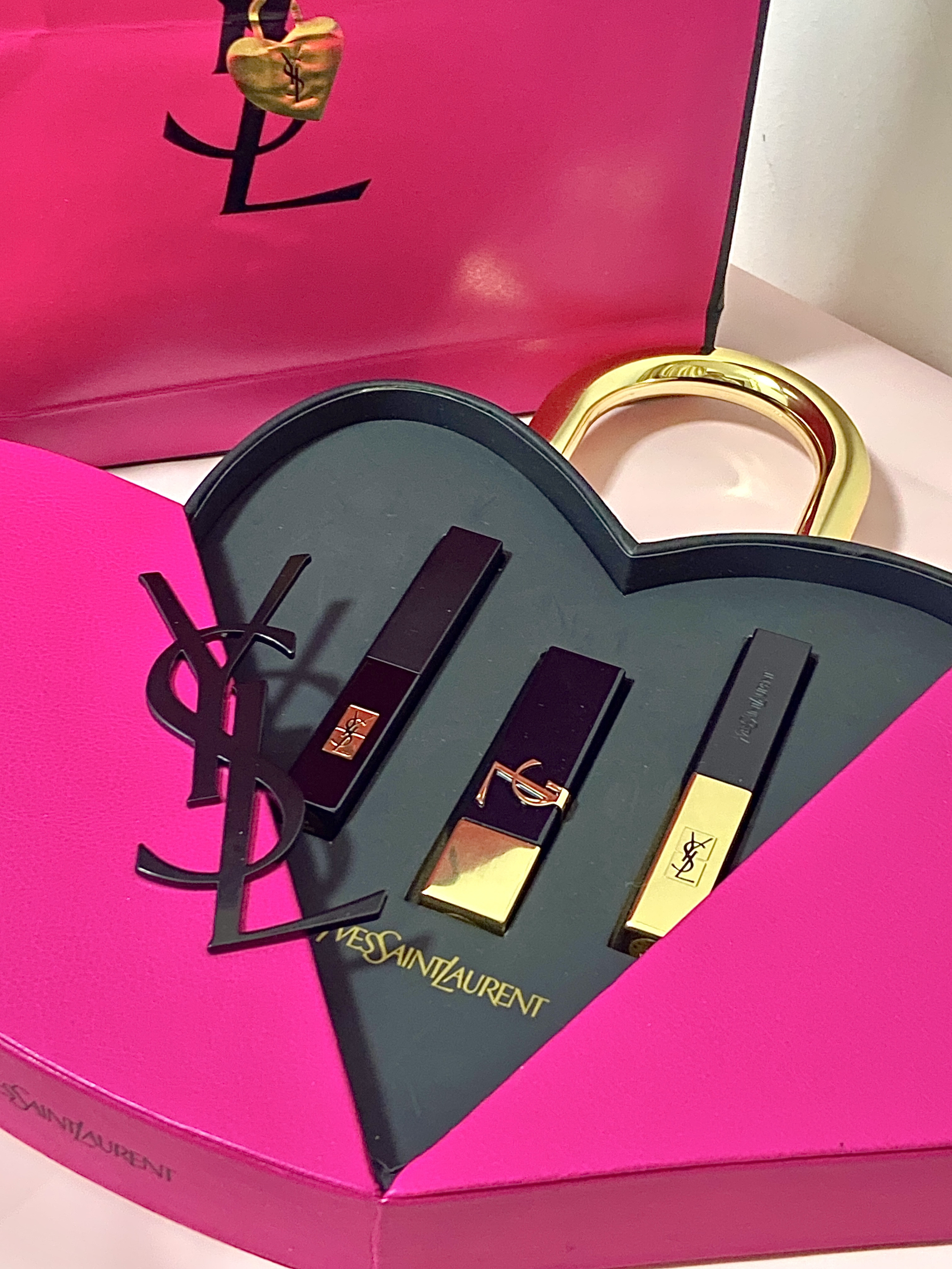 YSL口红礼盒也太美了吧💗