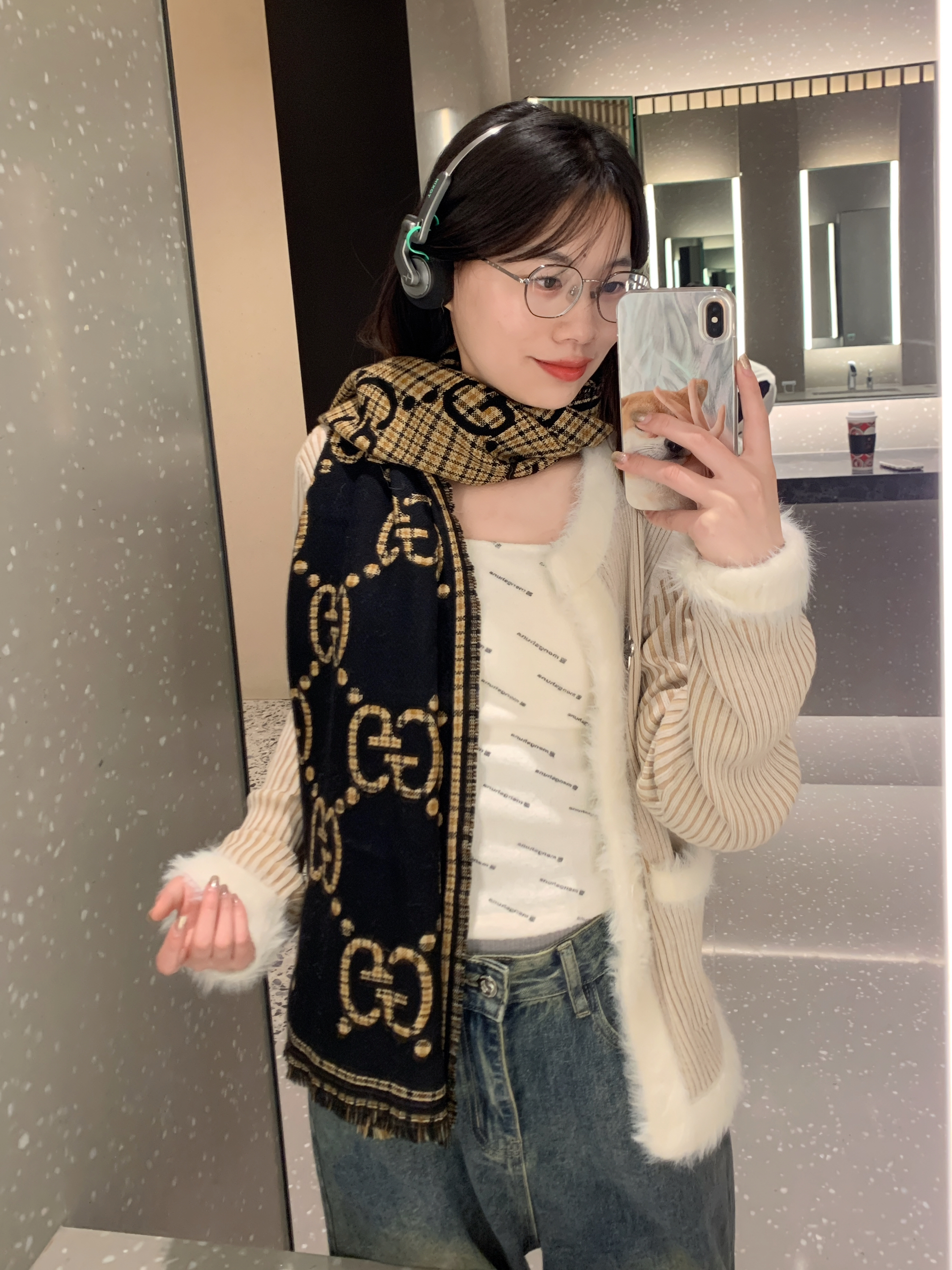 冬天围巾有这条就够了｜Gucci黑金