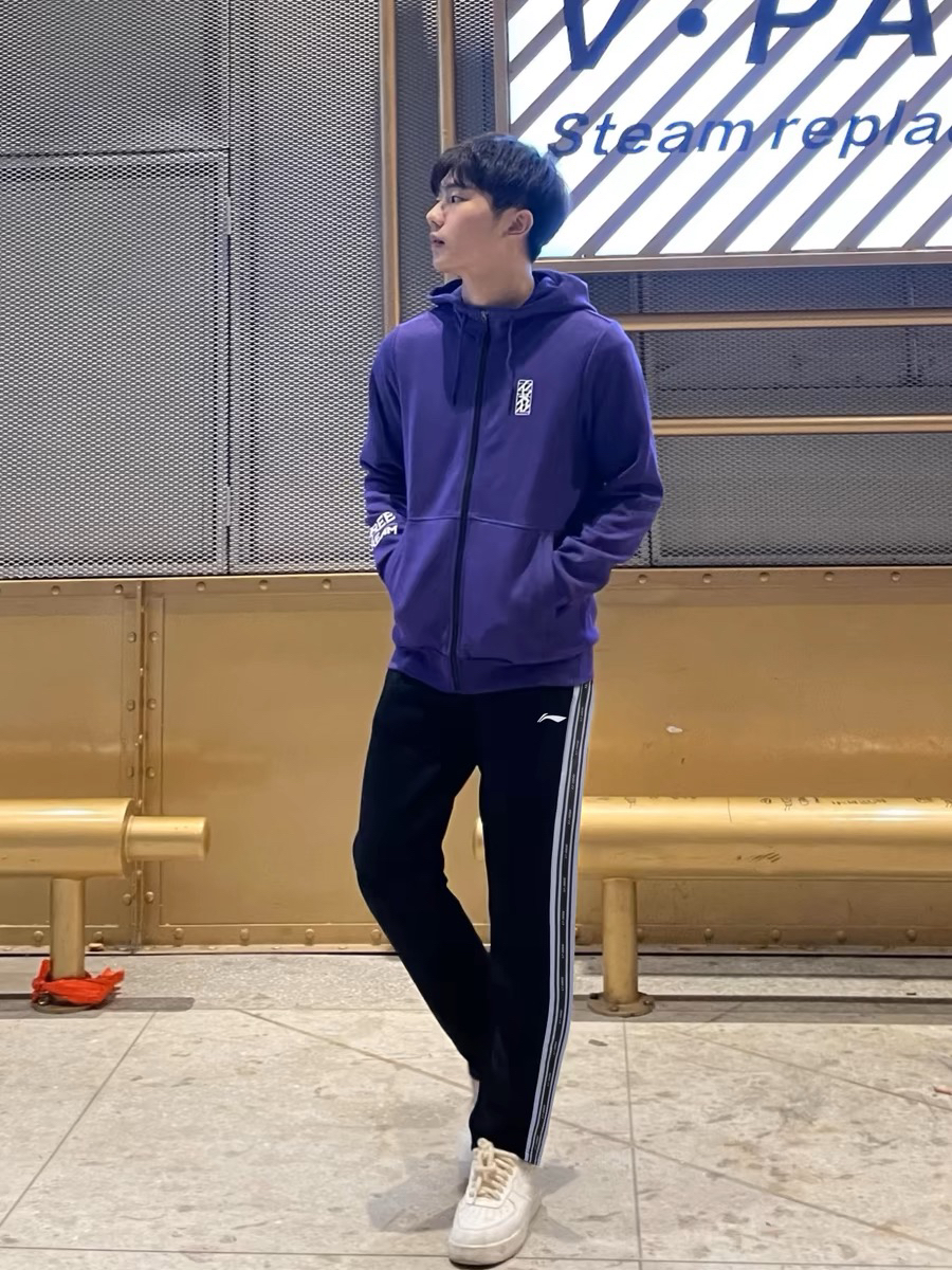 Li Ning 上身才知道它的帅气