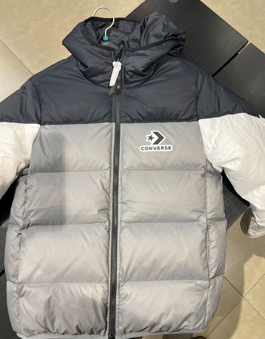 穿着挺舒服挺暖和的，衣服的质量也是挺高的
