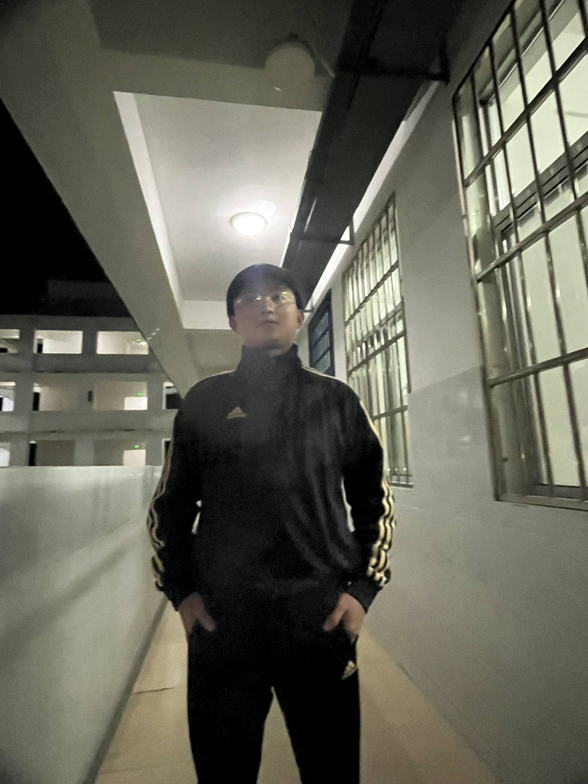 adidas 防风立领插肩直筒三条纹针织束脚两件运动套装 TR30JR+TR30PR 黑/金