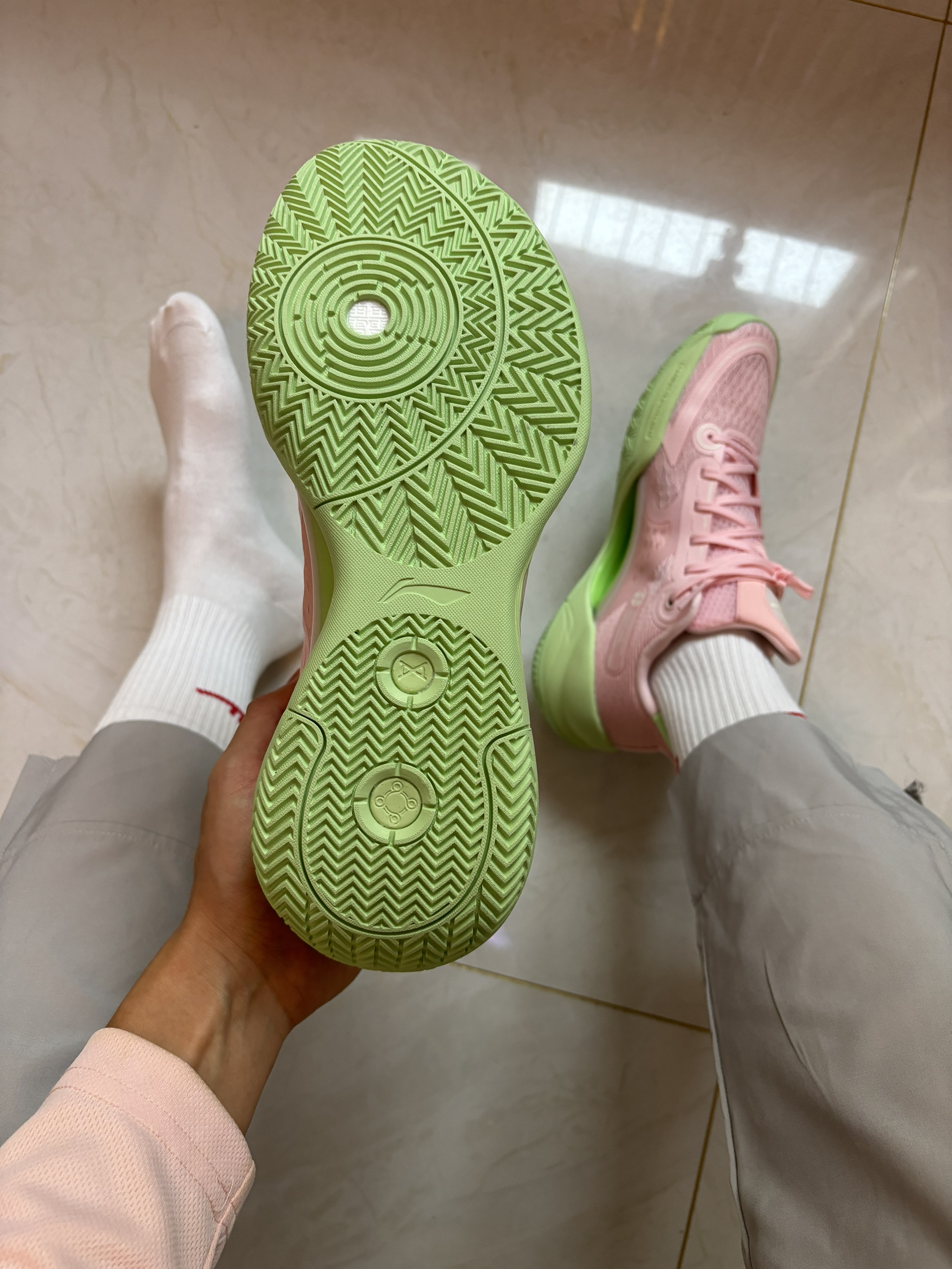 超轻v2会不会是鞋王？