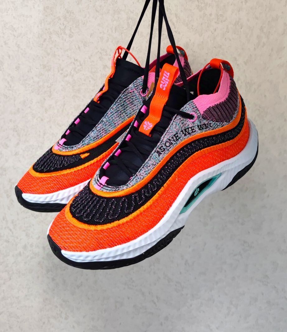 Nike Cosmic Unity 3 
