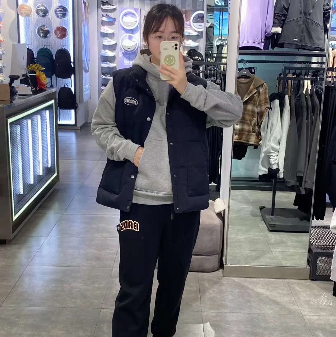 OOTD I 黑色卫裤配马甲