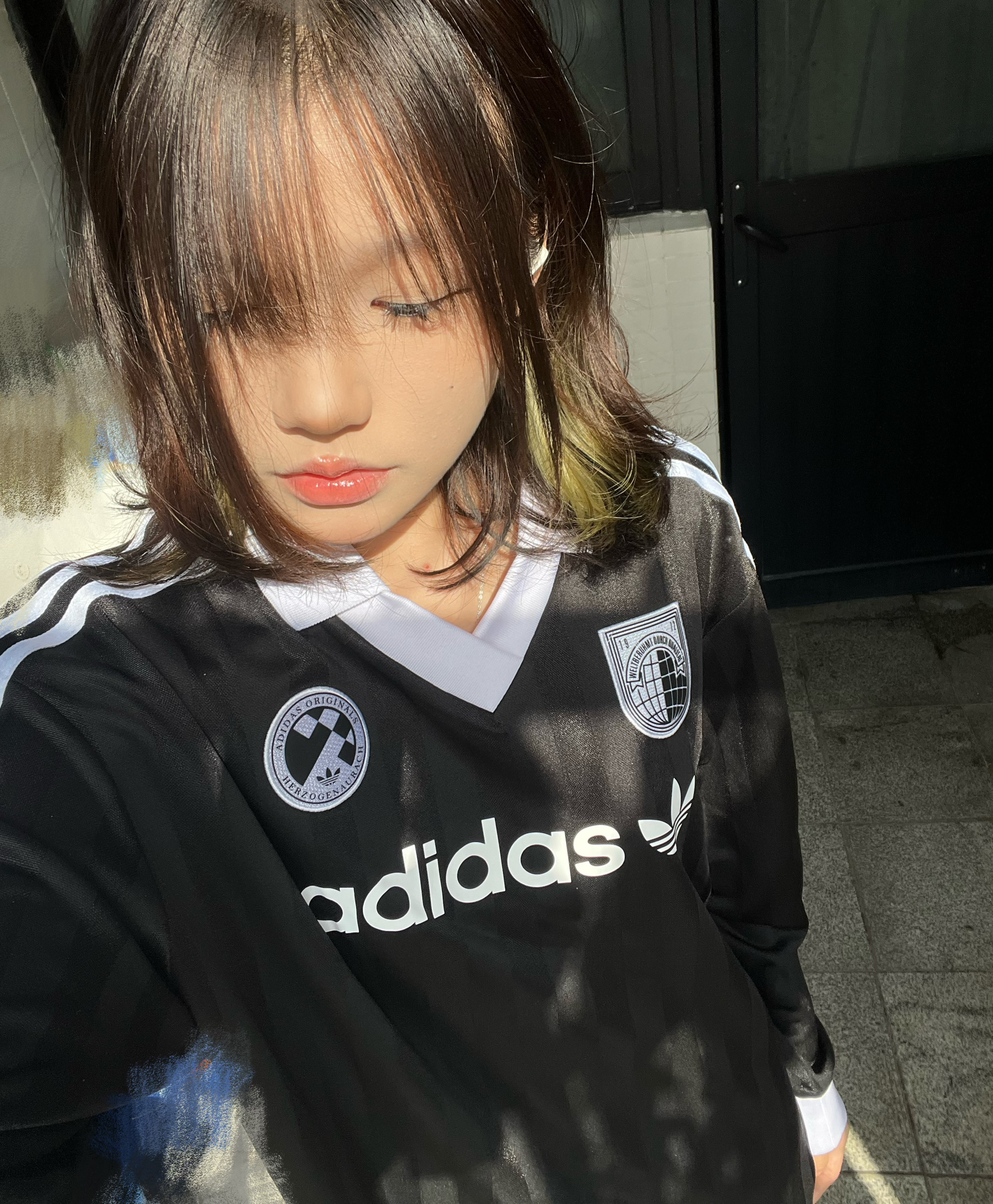 今天也是Adidas女孩~