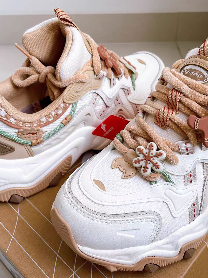 可爱的圣诞鞋子