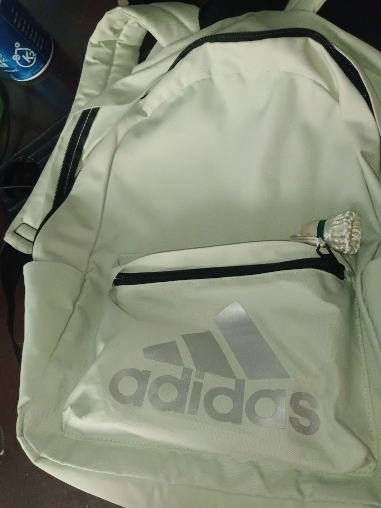 适合高中生的阿迪极品书包