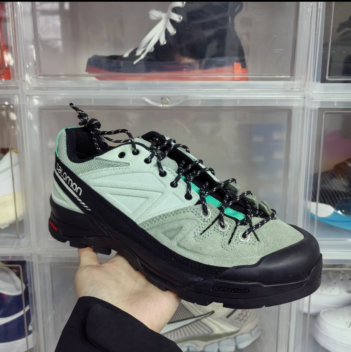 白敬亭现在就出发同款萨洛蒙