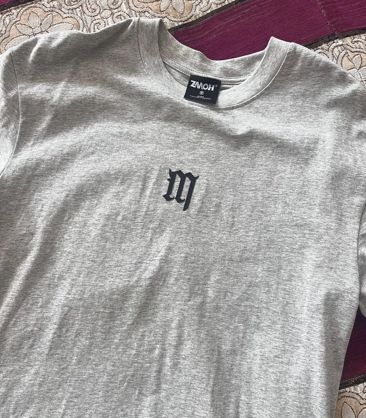 日常简约穿搭｜灰色短袖T恤👕