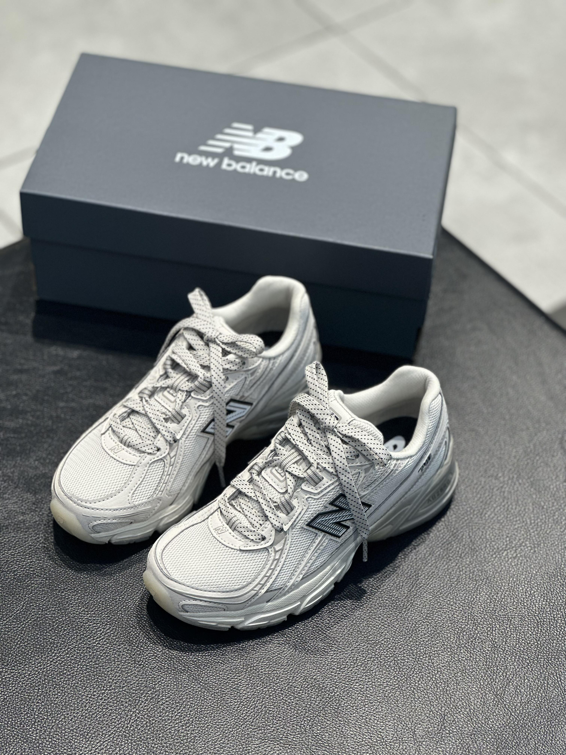 NB新鞋型 740LN1也太好看了吧 超好搭！