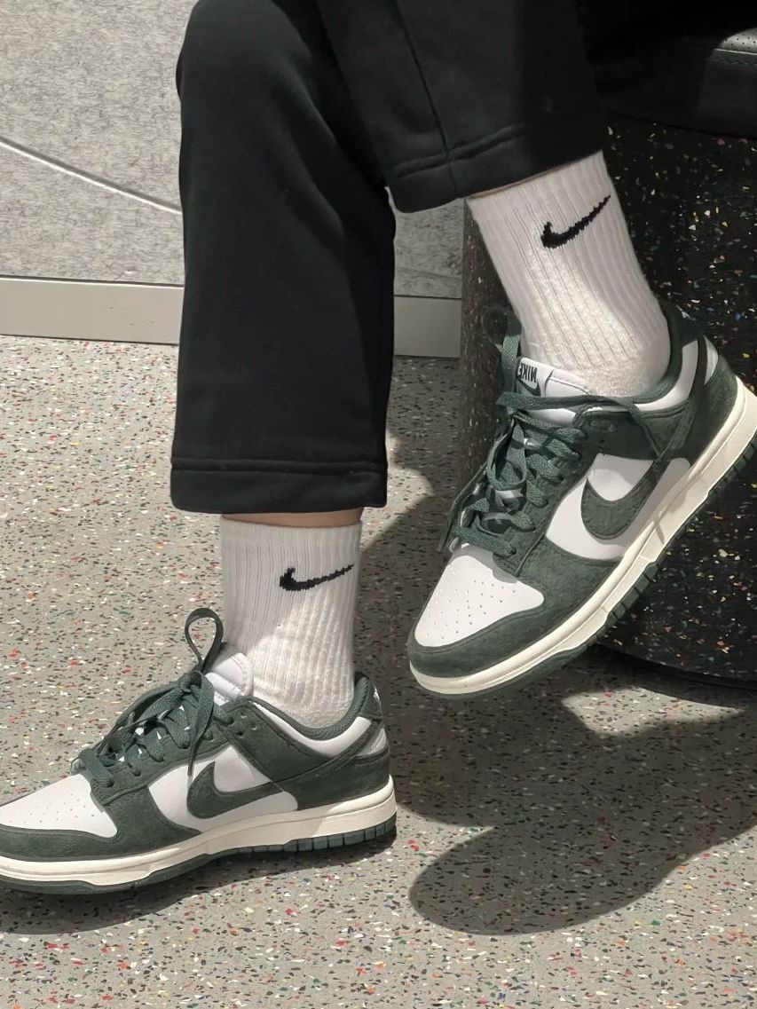 经典绿dunk，复古韵味十足