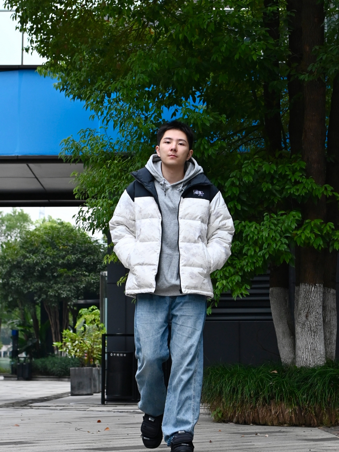 乔丹体育 你一定会喜欢这款羽绒服